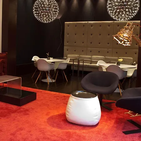 Sixtytwo Hotel-3