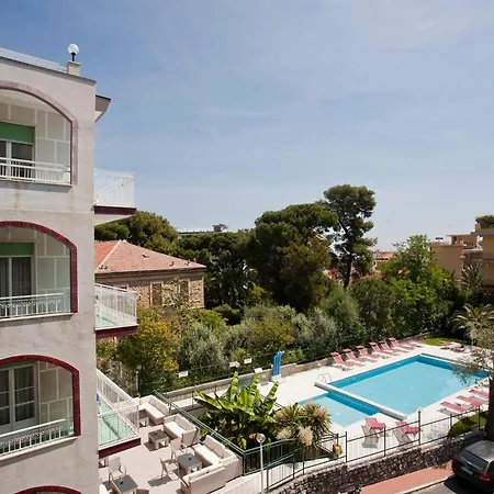 Hotel Garden-3