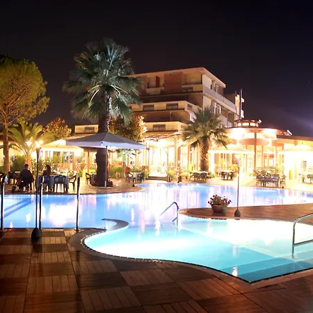 Hotel Acquario-3