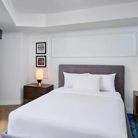 Pantages Hotel Toronto Centre-3