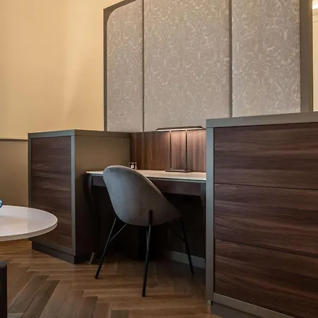Radisson Collection Hotel, Palazzo Nani Venice-3