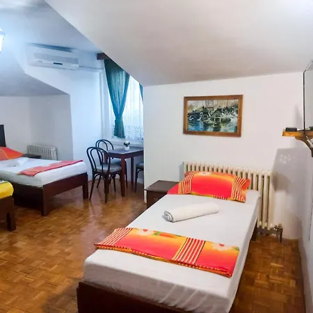 Boutique Villa 84-2