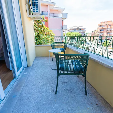 Near Vatican, Irnerio 47 Guest House-2