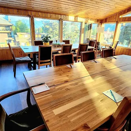 Rundle Mountain Lodge-2
