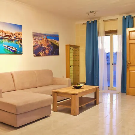 Green Grove Guest House-3