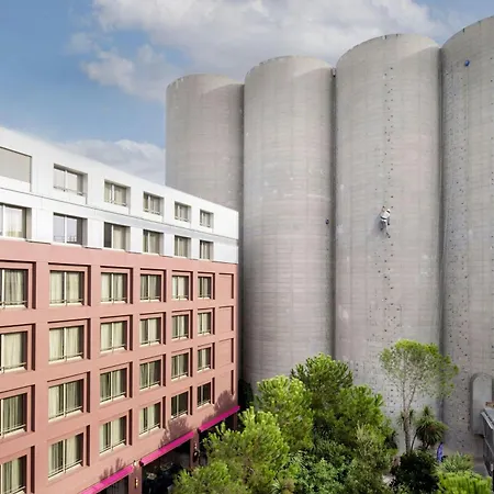 Moxy Bordeaux-3