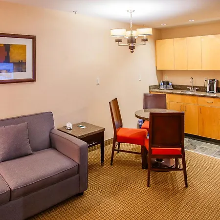 Ihotel & Conference Centre Red Deer-3
