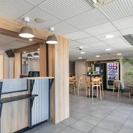 Première Classe Lyon Est - Saint Quentin Fallavier - Aéroport-3