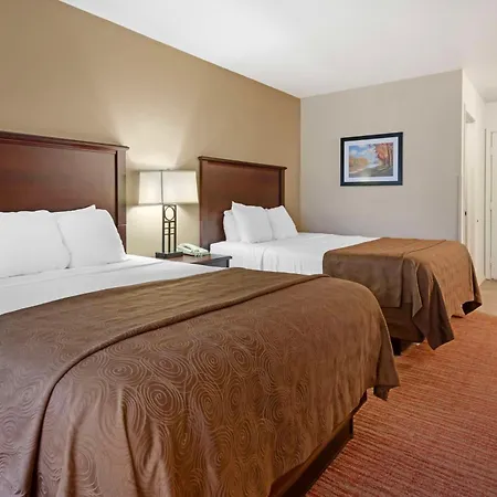 Best Western Plus Concord Inn-3
