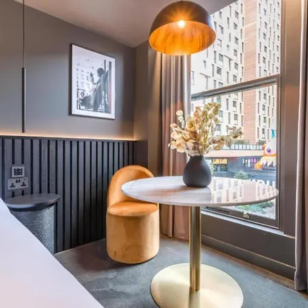 Velvet Hotel Manchester, Worldhotels Crafted (Adults Only)-3