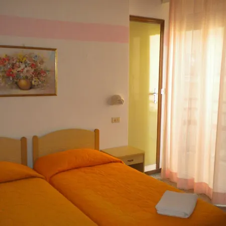 Hotel Nives Rimini-3
