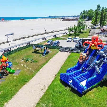 Complex Modern Mamaia-3