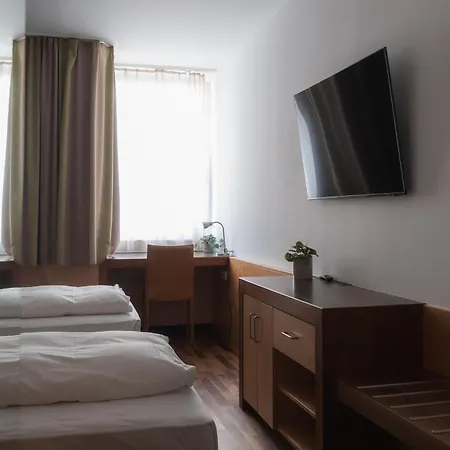 City-Hotel-3