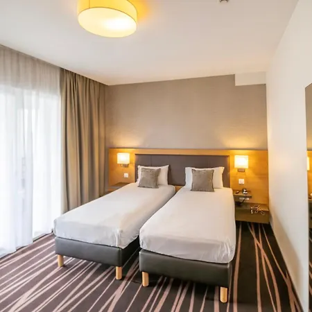 Le Lodge Brit Hotel Strasbourg Zenith-2
