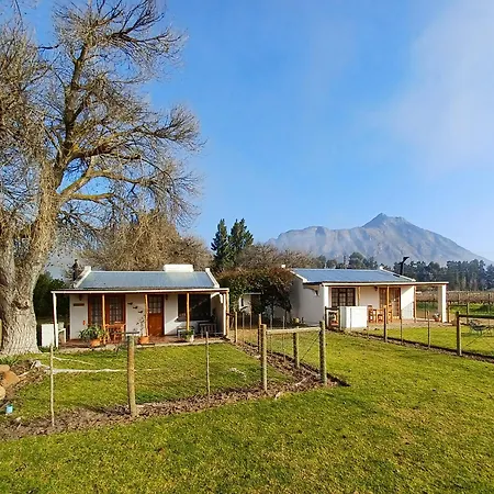 Vindoux Tree House Guest Farm & Spa-3