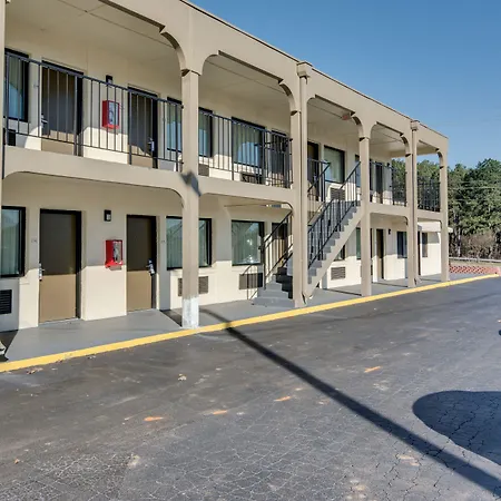 Quality Inn & Suites Athens University Area-3