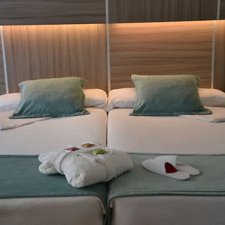 Hotel Serrano-2