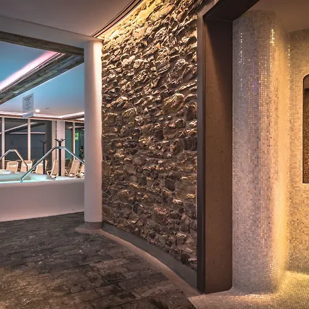 Sanadome Hotel & Spa Nijmegen-3