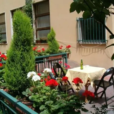 Mokinba Hotels Sant'Ambroeus-3