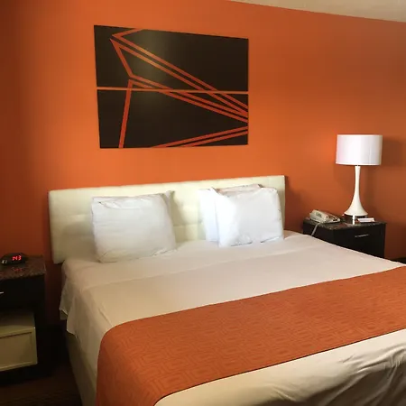 Howard Johnson By Wyndham North Bergen-2