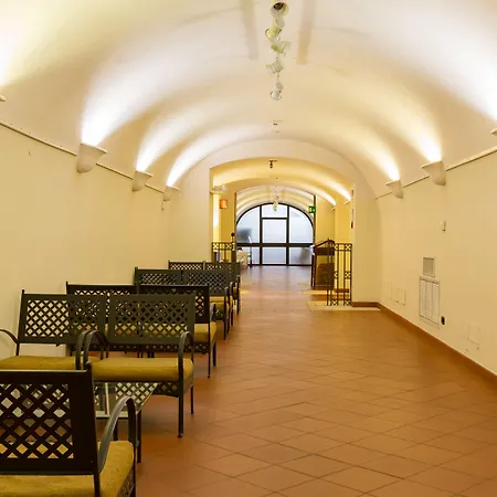Domus Sessoriana-2