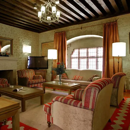 Parador De Avila-3