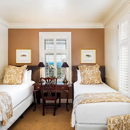 Pine Inn - Carmel-2
