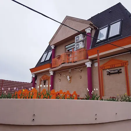Attila Hotel Budapest-3