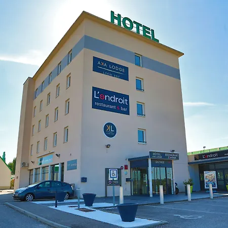 Aka Lodge Lyon Est-3