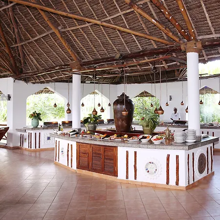 Bluebay Beach Resort & Spa-3