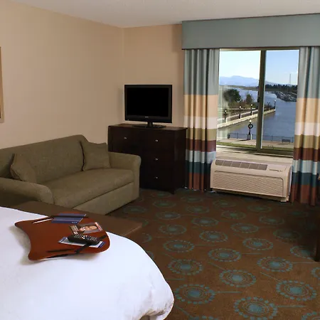 Hampton Inn & Suites Suisun City Waterfront-2