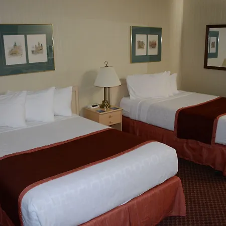 Travelodge By Wyndham Lethbridge-2