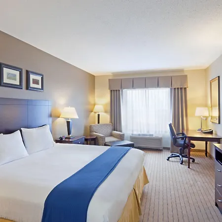Holiday Inn Express & Suites Malone By Ihg-2