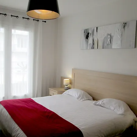 Hôtel Calme Des Pins&Spa-2