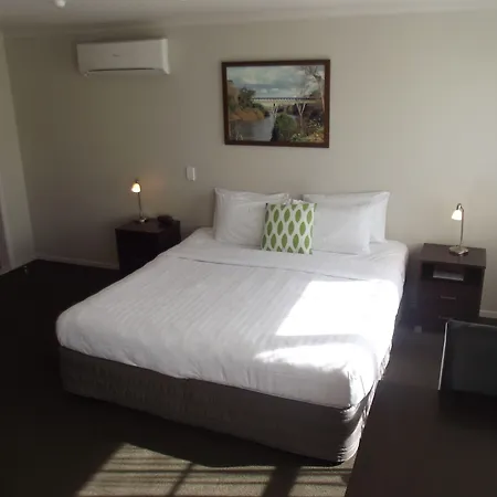 Arena Court Motel-2