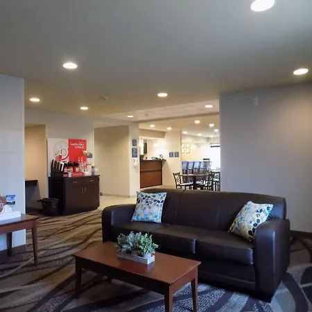 Cobblestone Hotel & Suites - Seward-2