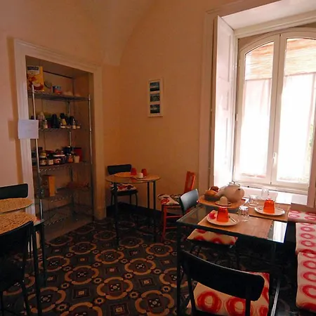 Gianluca'S Room-3
