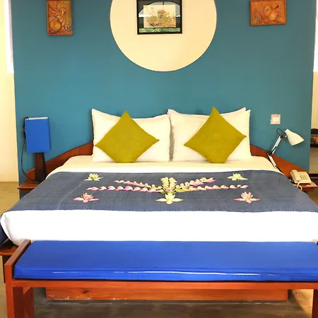 Chez Moi Suite & Spa-3