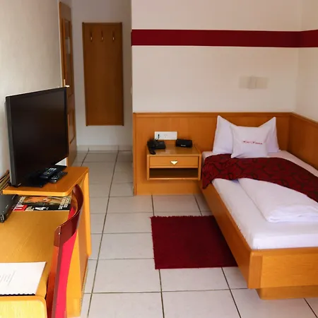Hotel Weinhaus Wiedemann-2