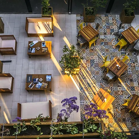 Verso Hotel-2