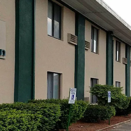 Woonsocket Motor Inn-2