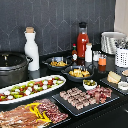 Okko Hotels Bayonne Centre-3