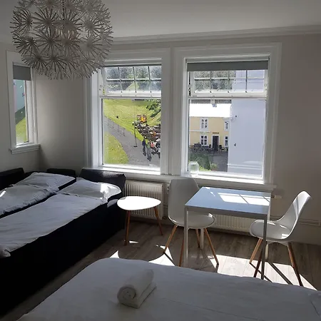 Guesthouse Akureyri-3