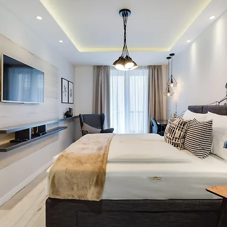 Classy Design Accommodation-3