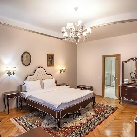 Casa Gotica Residence-3