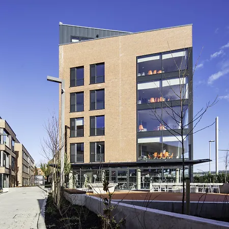 Highfield House Apartments-3