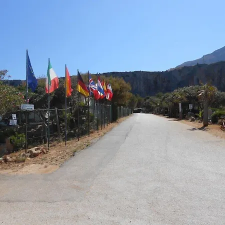 Happy Camp In El Bahira Camping Village-2
