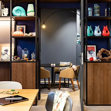 Moxy Plymouth-3