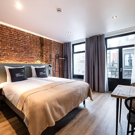 Limehome Amsterdam Leidsekruisstraat-2