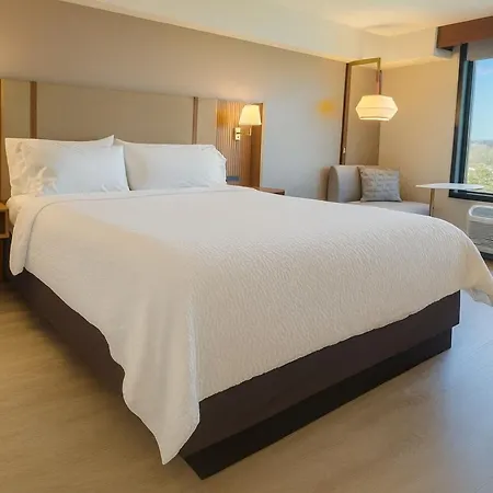 Holiday Inn & Suites Mississauga West - Meadowvale By Ihg-2